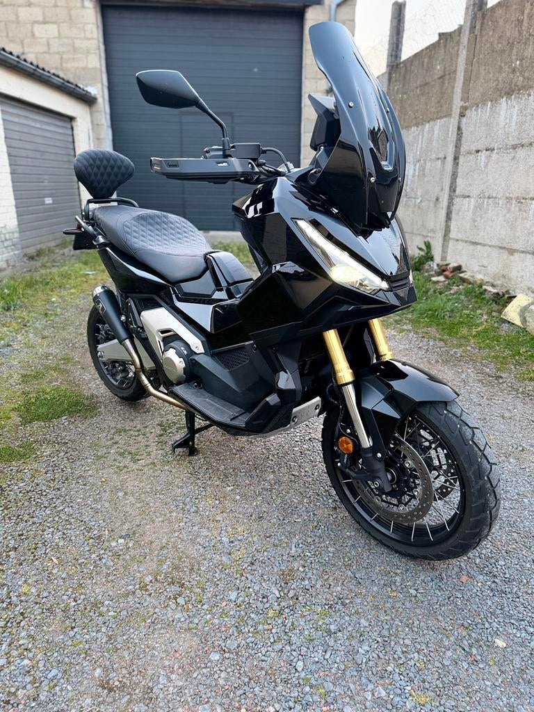Honda xadv 750, Motos, Plus de 35 kW, 2 cylindres, Échappement sport, Automatique