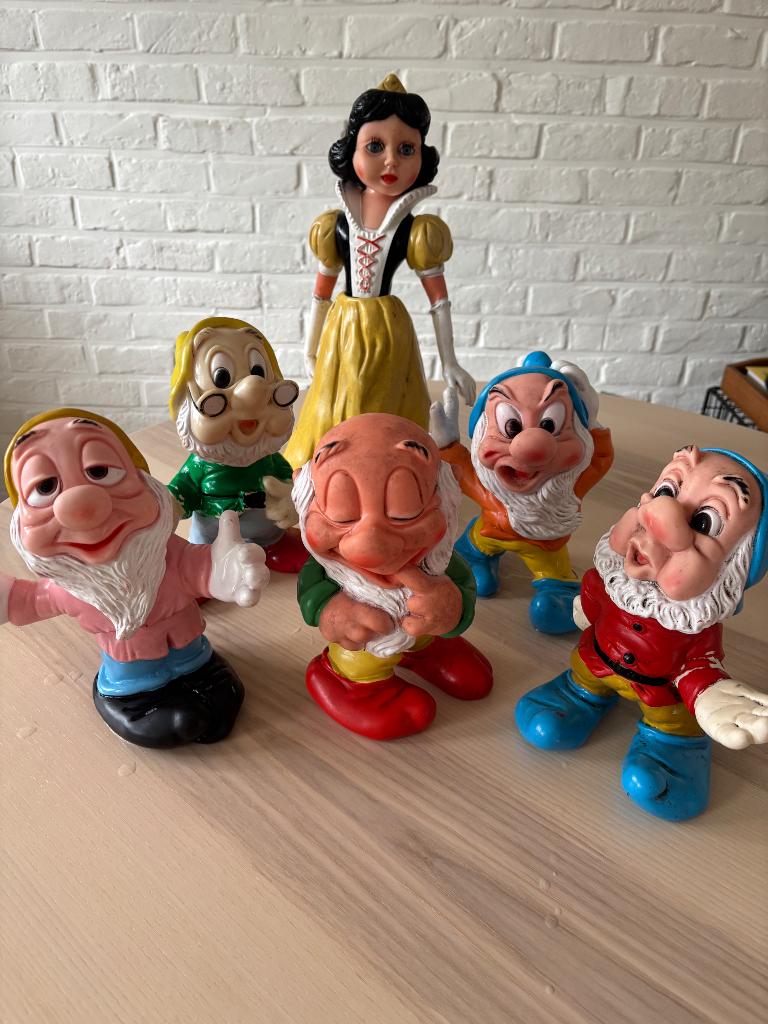 Sneeuwwitje en dwergen, Ophalen of Verzenden, Sneeuwwitje of Doornroosje, Gebruikt, Beeldje of Figuurtje