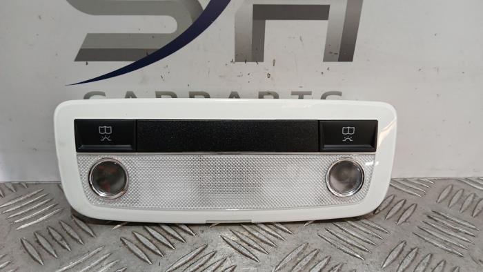 Eclairage intérieur arrière d'un Mercedes GLA, Autos : Pièces & Accessoires, Éclairage, Mercedes-Benz, Utilisé, 3 mois de garantie