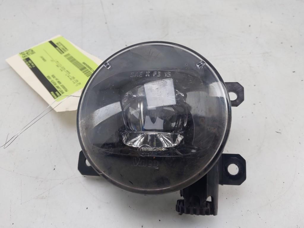 ANTI BROUILLARD AVANT DROIT 5008 II (M4 / MC / MJ / MR), Utilisé, Peugeot