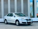 Volkswagen jetta benzine 150000km 1.6 met carplay en airco, Autos, Volkswagen, Entreprise, Boîte manuelle, 5 portes, 5 places