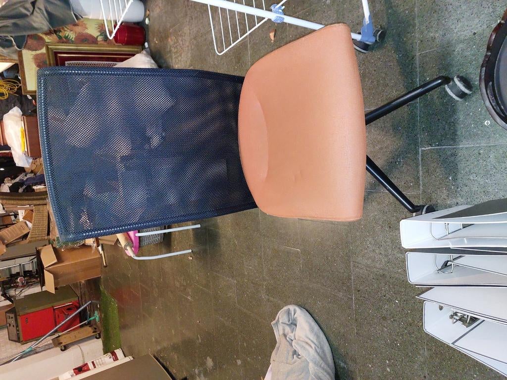 Lot van  verschilende dingen, Ophalen