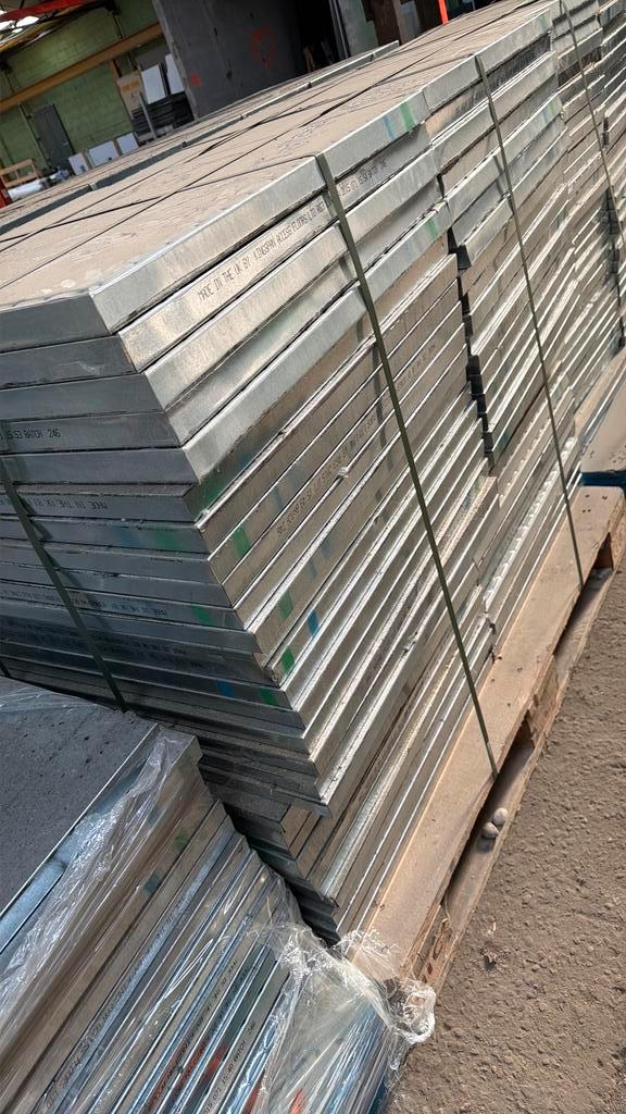 Panneaux de plancher surélevés, Bricolage & Construction, Planches & Dalles, Utilisé, Enlèvement