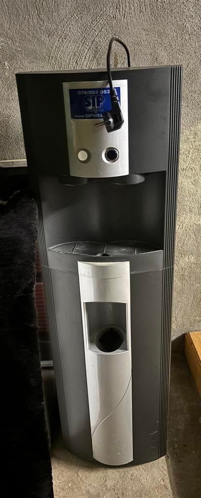 Waterdispenser  SIPWELL modèle : WFP-72ELL, Ophalen, Zo goed als nieuw