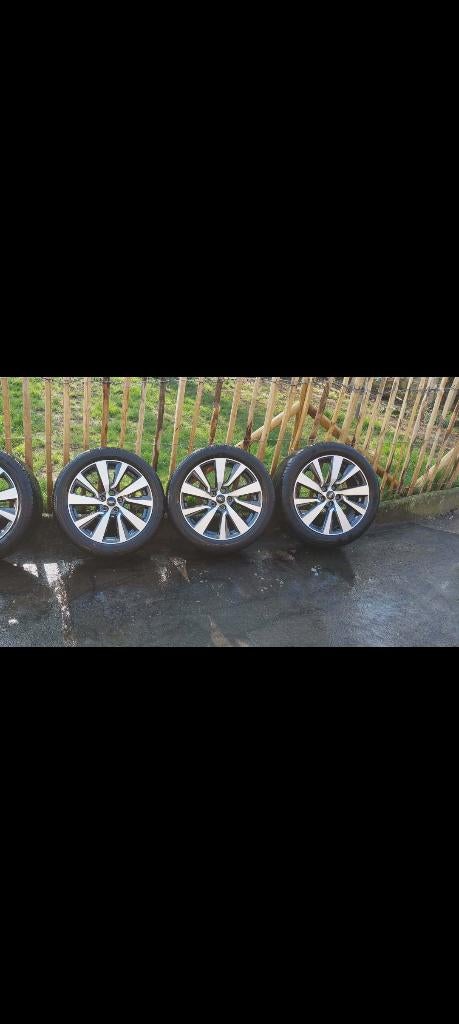 Jante, 215 mm, Véhicule de tourisme, Pneus été, 18 pouces