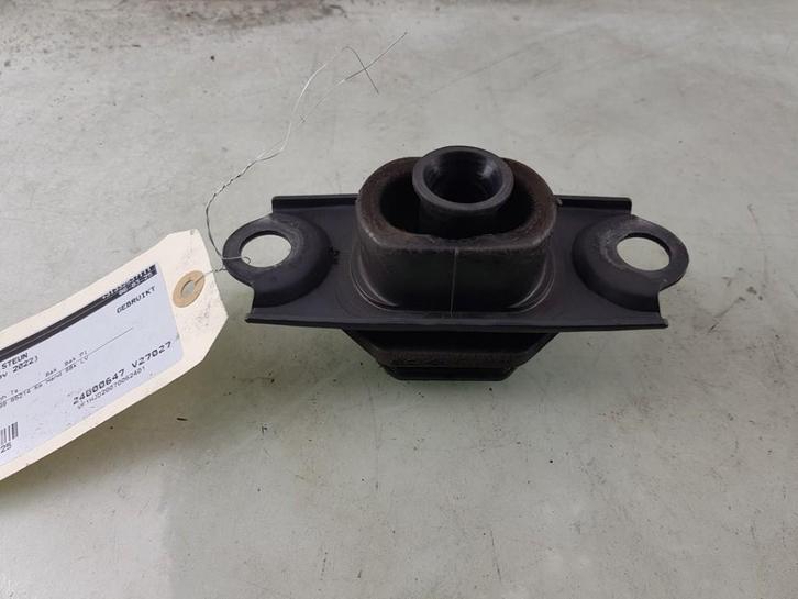 VERSNELLINGSBAKSTEUN ABS Dacia Duster (SR) (|112205FA0A|), Auto-onderdelen, Ophanging en Onderstel, Dacia, Gebruikt