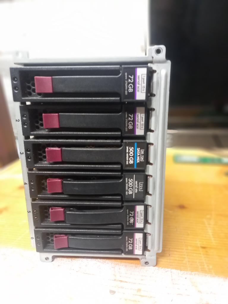 Cage disque SAS HP 6 baies, Computers en Software, Harde schijven, Ophalen, Intern, Gebruikt, SAS