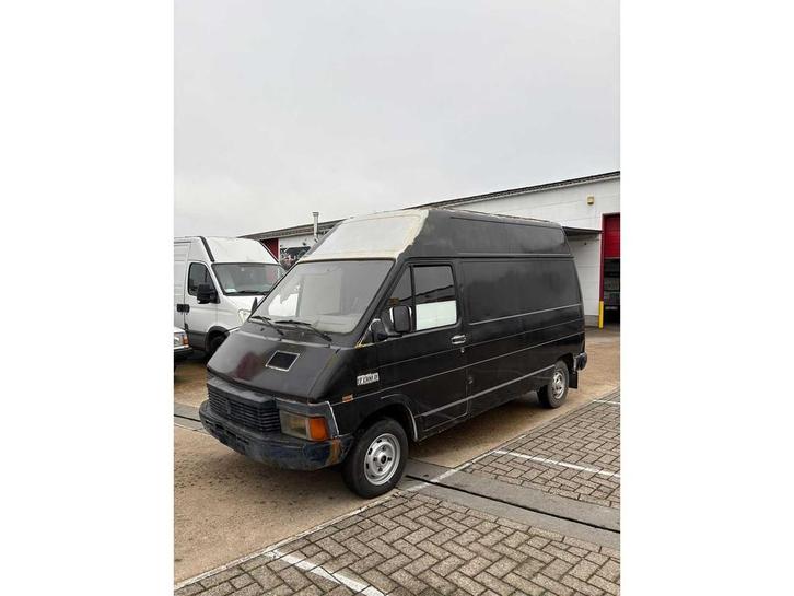 Renault TBX 300 Camionette 1987 Diesel, Autos, Camionnettes & Utilitaires, Entreprise, Renault, Diesel, Occasion