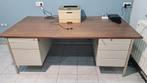 Grand bureau solide et pratique, Maison & Meubles, Enlèvement, Bureau