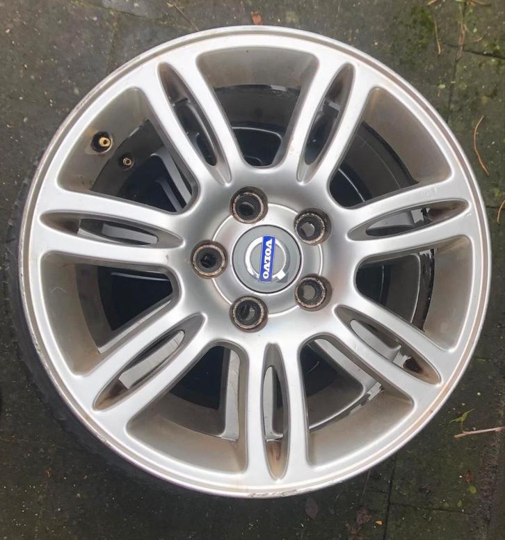 4x Velgen Volvo inclusief 2 Michellin banden, Auto-onderdelen, Banden en Velgen, Band(en), Winterbanden, 16 inch, Ophalen