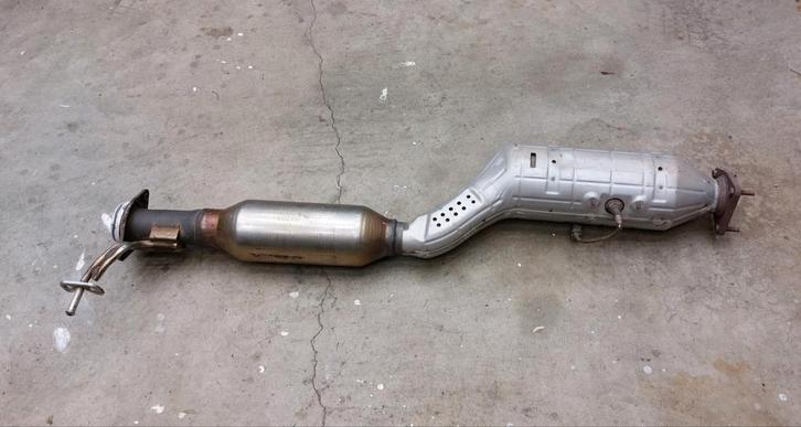 Catalyseur d'origine Mazda RX-8 (2003)
Code OEM Mazda : N3H2, Autos : Pièces & Accessoires, Systèmes d'échappement, Mazda, Enlèvement