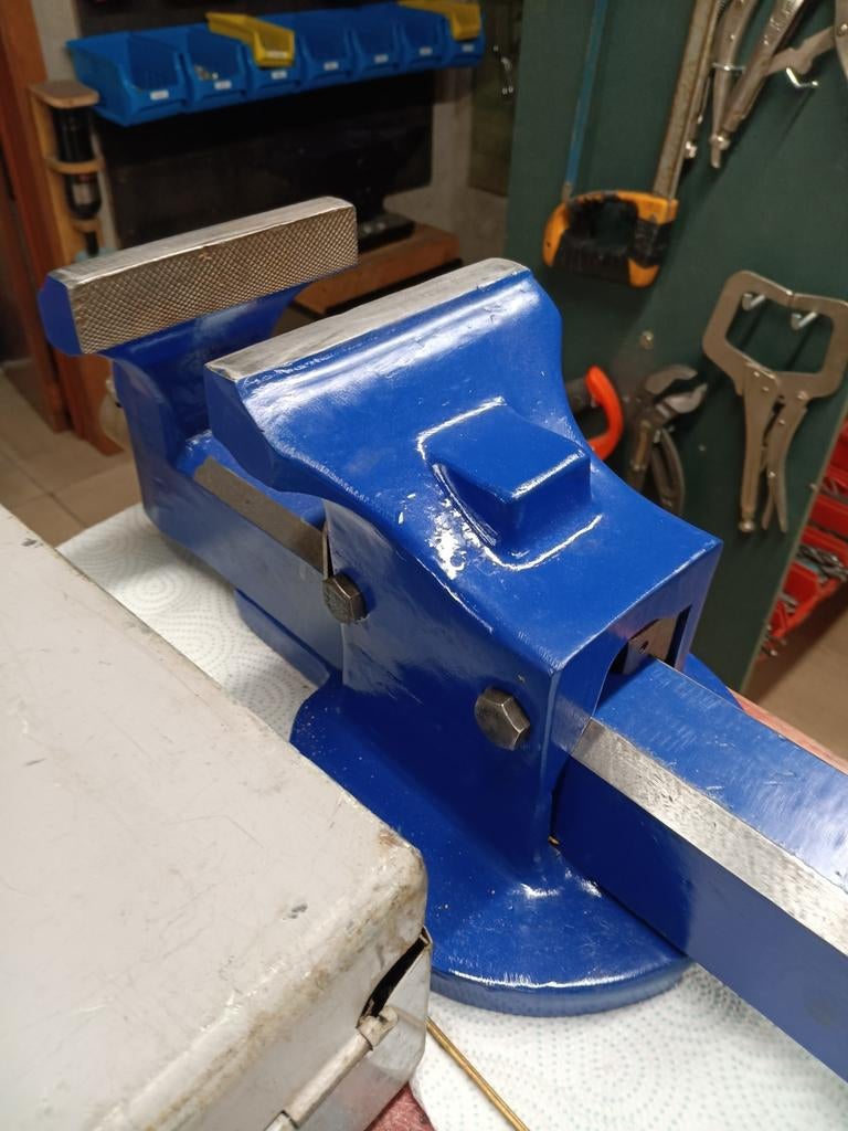 Stalen bankschroef, Ophalen, Bankschroef