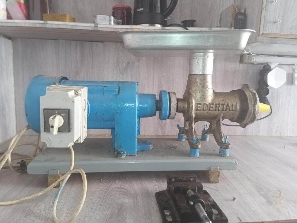 worstenspuitmachine boilies, Ophalen