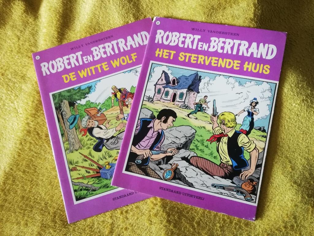 Robert en Betrand 2 strips, Gelezen, Willy Vandersteen, Ophalen of Verzenden, Meerdere stripboeken