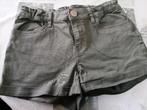 NIEUWE short maat 164, Enfants & Bébés, Vêtements enfant | Taille 164, Enlèvement ou Envoi, Neuf, Fille, Pantalon