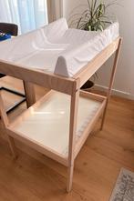 Table à langer peu utilise+ matelas à langer Premaman, Enfants & Bébés, Enlèvement, Comme neuf