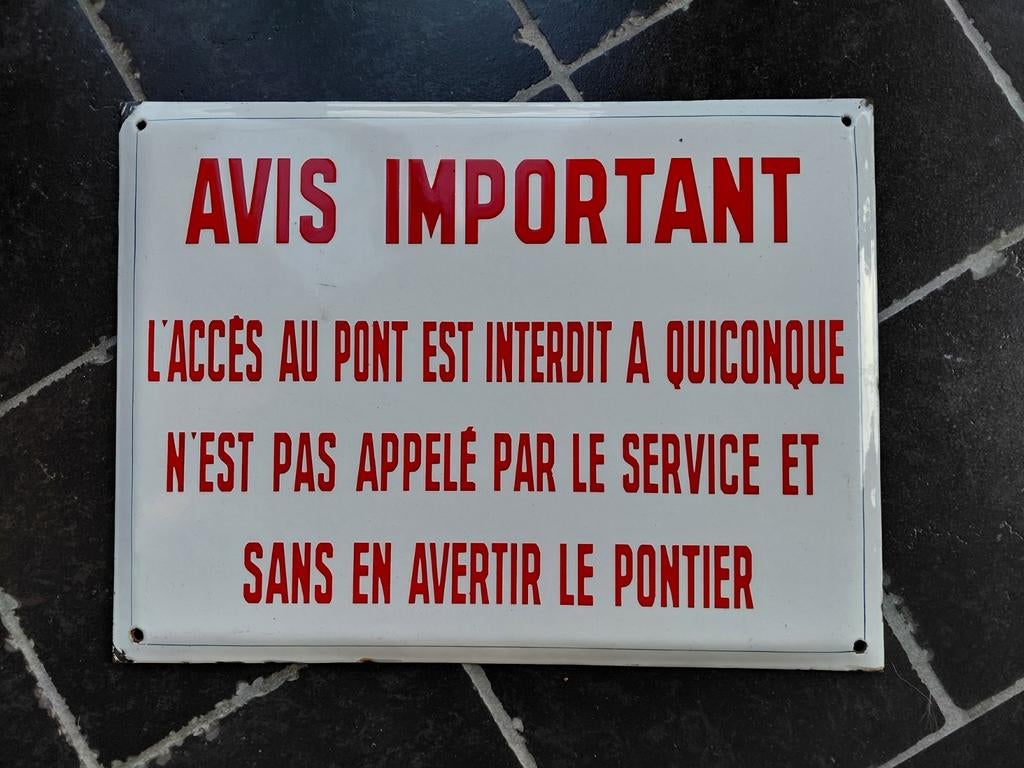 Assiette émaillée, Antiquités & Art, Enlèvement ou Envoi