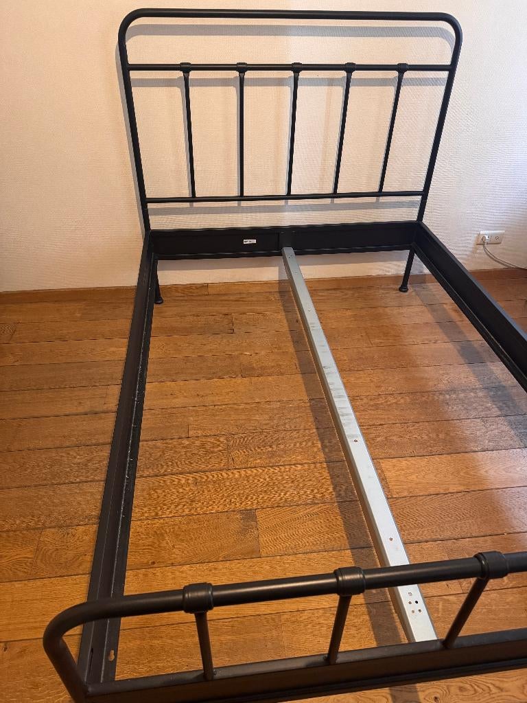 IKEA STJÄRNÖ BED FRAME - 140 x 200 cm, Huis en Inrichting, Slaapkamer | Bedden, Ophalen, Zwart, Tweepersoons, 140 cm