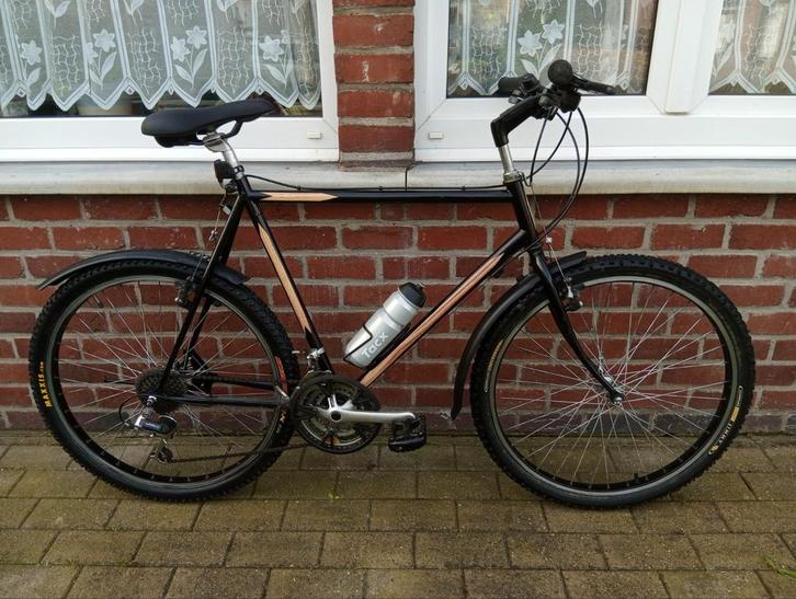 VTT 21 vitesses en très bon état, Vélos & Vélomoteurs, Vélos | Garçons, Utilisé, 26 pouces ou plus, Vitesses, Enlèvement