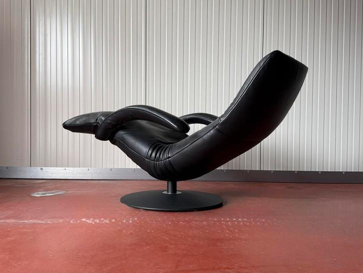 Jori Yoga mono-move relaxfauteuil zwart leder, Maison & Meubles, Fauteuils, Comme neuf, Cuir, Métal, 50 à 75 cm, 75 à 100 cm, Enlèvement ou Envoi