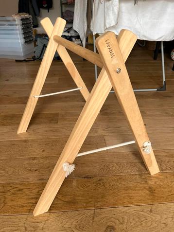 baby mobile stand 20€ beschikbaar voor biedingen