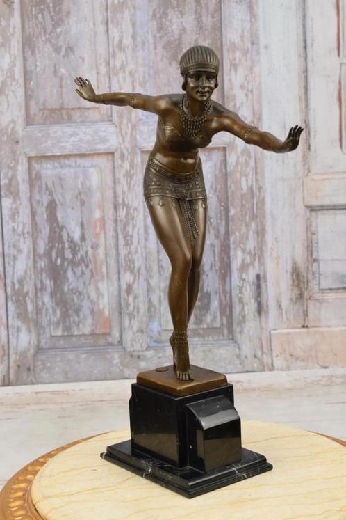 Groot Bronzen Beeld van een Fenicische Danser, Antiek en Kunst, Antiek | Brons en Koper, Brons, Verzenden