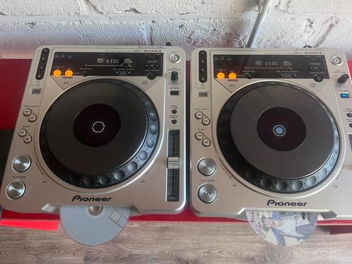 Te koop: 2x Pioneer CDJ-800 MK2 met kabels, Muziek en Instrumenten, Dj-sets en Draaitafels, Gebruikt, Dj-set, Pioneer, Ophalen