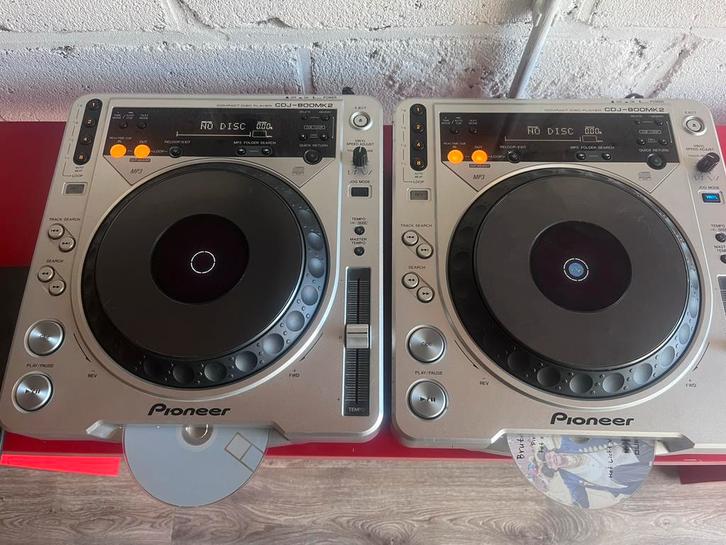 Te koop: 2x Pioneer CDJ-800 MK2 met kabels, Muziek en Instrumenten, Dj-sets en Draaitafels, Gebruikt, Dj-set, Pioneer, Ophalen of Verzenden