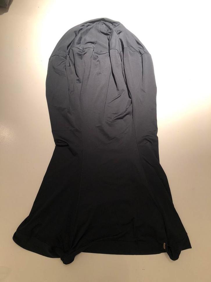 9 tafelkleden met tafellakens + 7 hoezen, Huis en Inrichting, Tafelkleden, Gebruikt, Rond, Binnen, Buiten, Ophalen