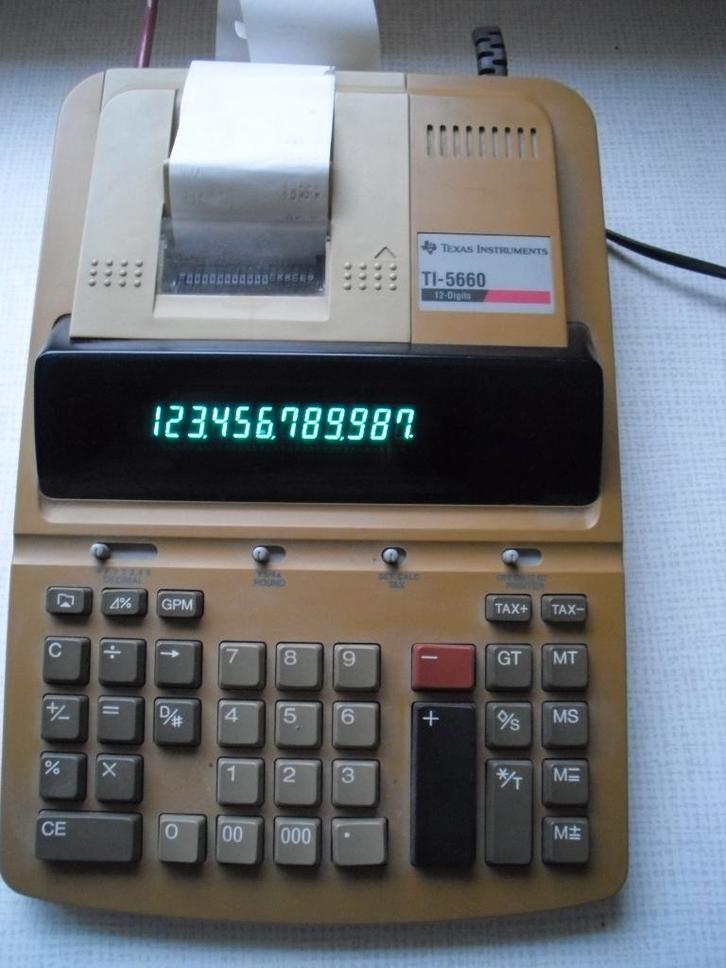 Machine à calculer Texas Instruments TI-5660, Verzamelen, Elektronische Apparatuur, Computers en Rekenmachines, Ophalen