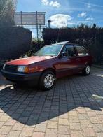 Volkswagen Polo 1993, Auto's, Volkswagen, Voorwielaandrijving, Zwart, Leder, Handgeschakeld