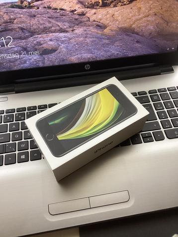 Apple iPhone SE. Nieuw. Nooit gebruikt! beschikbaar voor biedingen