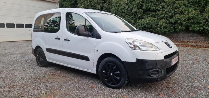 Peugeot partner 1.6 hdi 5 zitplaatsen gemengd, Auto's, Peugeot, Particulier, Partner, ABS, Airbags, Centrale vergrendeling, Elektrische buitenspiegels
