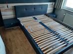 Bed met nachtkastjes, verlichting en 2 latoflexen ., Ophalen, Overige materialen, Zwart, Tweepersoons