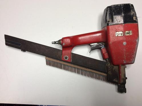 Haubold, made in Germany nagelmachine, tacker, nagelpistool, Doe-het-zelf en Bouw, IJzerwaren en Bevestigingsmiddelen, Gebruikt