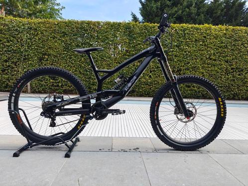 YT Tues downhill, Fietsen en Brommers, Fietsen | Mountainbikes en ATB, Gebruikt, Heren, Overige merken, Fully, Ophalen