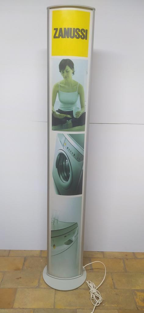Lichtgevende reclame zuil/staande lamp., Huis en Inrichting, Lampen | Vloerlampen, Gebruikt, Ophalen