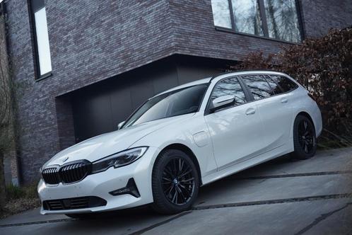 BMW 320 e xDrive PHEV Laser/LiveCockpit/HUD/Carplay/ACC, Auto's, BMW, Bedrijf, Te koop, 3 Reeks, Airconditioning, Dakrails, Head-up Display