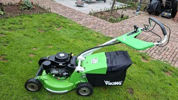 Zware Viking Pro( stihl) 756 hydrostatic benzine grasmaaier. beschikbaar voor biedingen