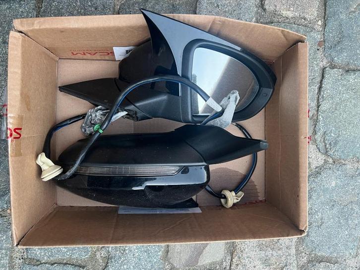 Set zijspiegels met kappen voor Volkswagen Golf 7.5, Auto-onderdelen, Spiegels, Volkswagen, Gebruikt, Ophalen of Verzenden