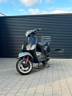 Vespa LX50 A-klasse 50cc 4T, Fietsen en Brommers, Scooters | Vespa, Klasse A (25 km/u), Ophalen of Verzenden, Zo goed als nieuw
