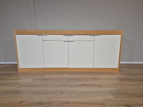 Pastoe L-Jubilee - Dressoir - Eikenhout - Wit - Design, Huis en Inrichting, Kasten | Dressoirs, Zo goed als nieuw, 150 tot 200 cm
