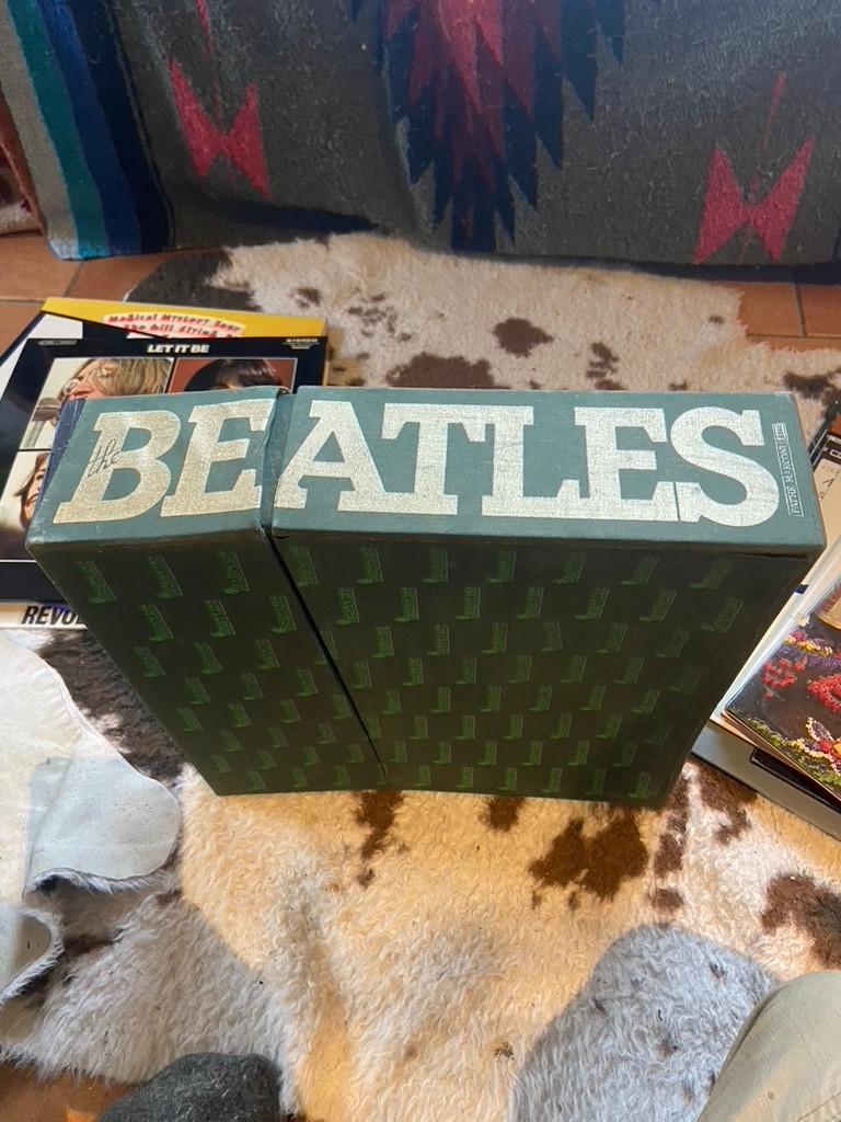 14 vinyls (45tours) des Beatles, de 1970 en très bon état., Enlèvement, Utilisé