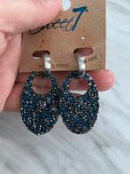 Fantasie oorbellen, Handtassen en Accessoires, Ophalen of Verzenden