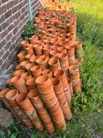 Lot terracotta potten van net geen 4.000 stuks, Tuin en Terras, Kweekspullen, Ophalen, Zo goed als nieuw