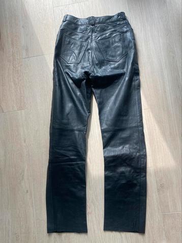 Pantalon de moto en cuir Dainese T44 beschikbaar voor biedingen