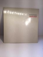 LP - The Undertones - Positive Touch met Reliëf Cover (Vinyl, Cd's en Dvd's, Ophalen of Verzenden, Zo goed als nieuw, Alternative
