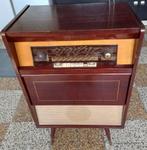 Radiomeubel met platenspeler, Ophalen