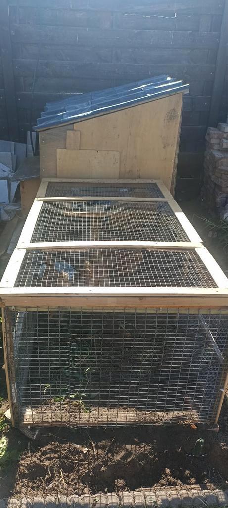 Kippenhok met ren en 10 kippen te koop!!, Dieren en Toebehoren, Pluimvee | Toebehoren, Zo goed als nieuw, Kippenhok of Kippenren