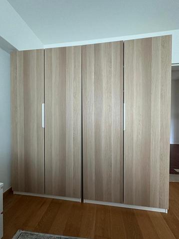 Wardrobe beschikbaar voor biedingen